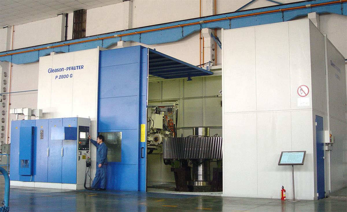 Ф2.8m数控成形磨齿机(德国普法特公司)