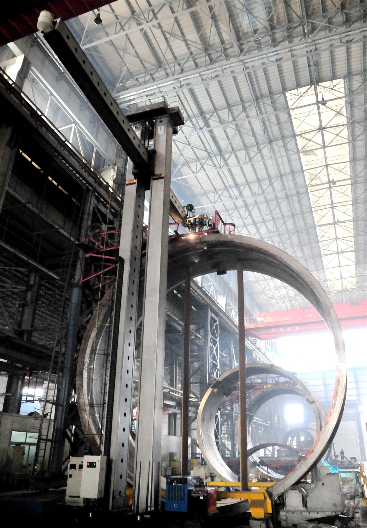 Φ14×10m 自动焊接操作中心