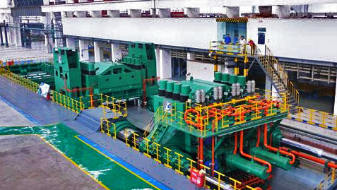 120MN强力拉伸矫直机