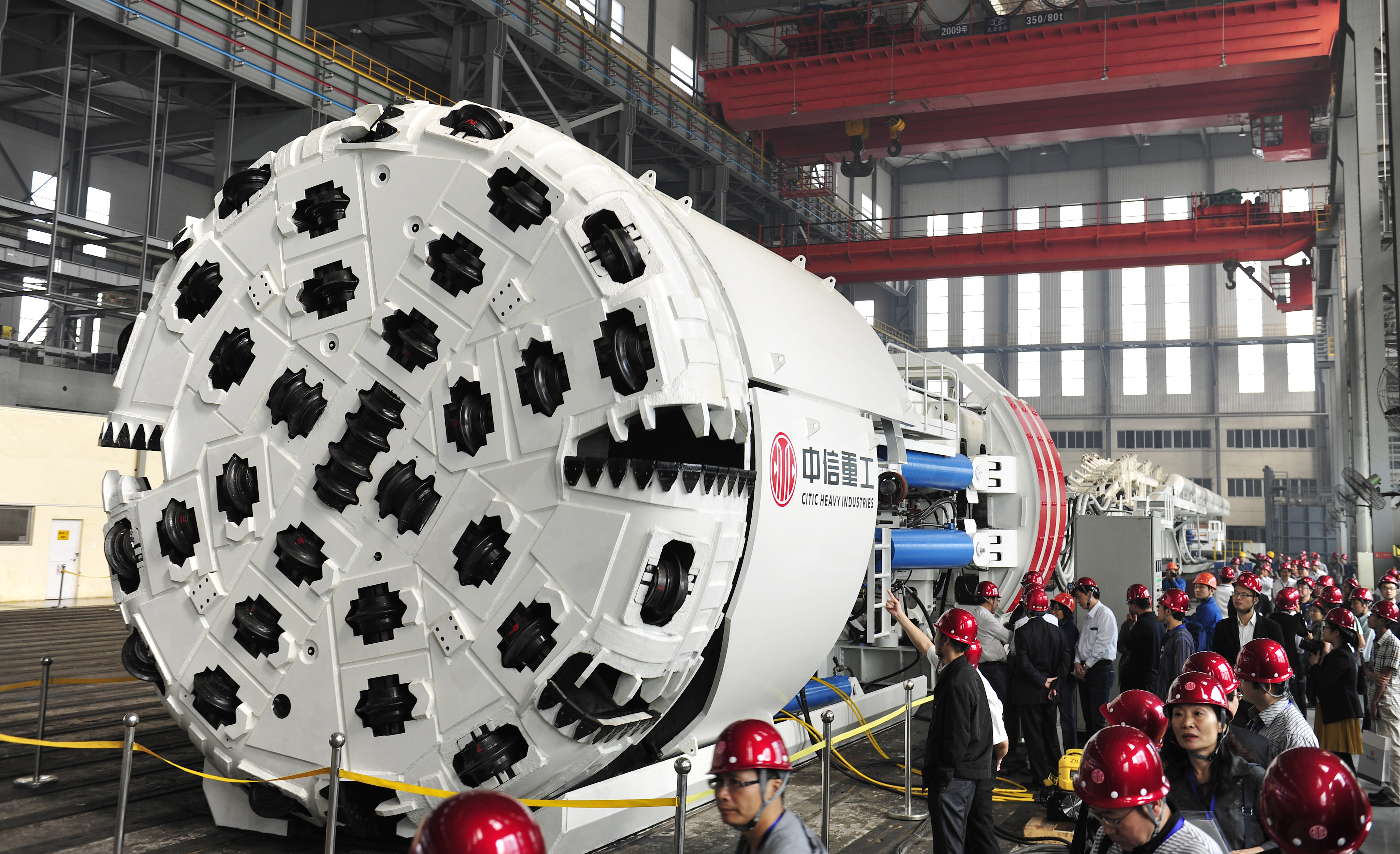 敞开式硬岩掘进机（TBM）